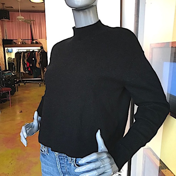 EVERLANE Wool Blend Crop Mockneck Sweater in Black EUC/sz S - Picture 10 of 13